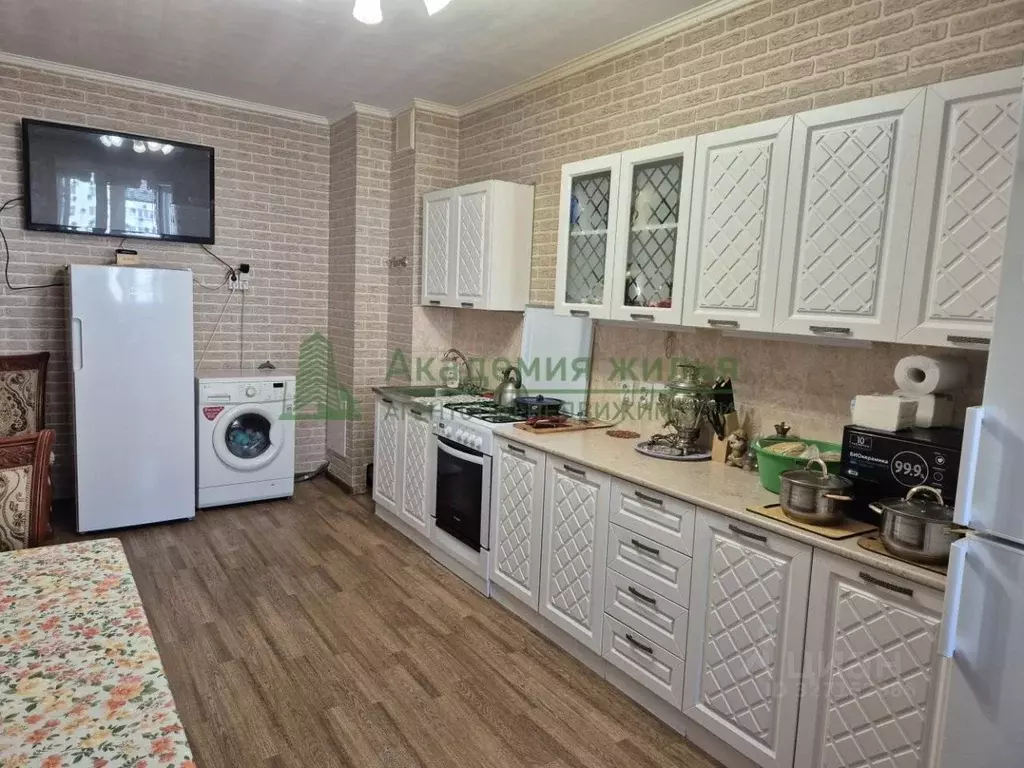 3-к кв. Саратовская область, Энгельс ул. Шурова Гора, 7/6 (80.1 м) - Фото 2