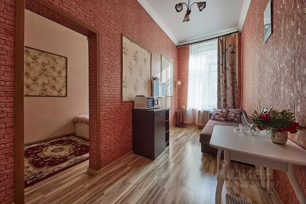 Комната Санкт-Петербург Невский просп., 140 - Фото 1