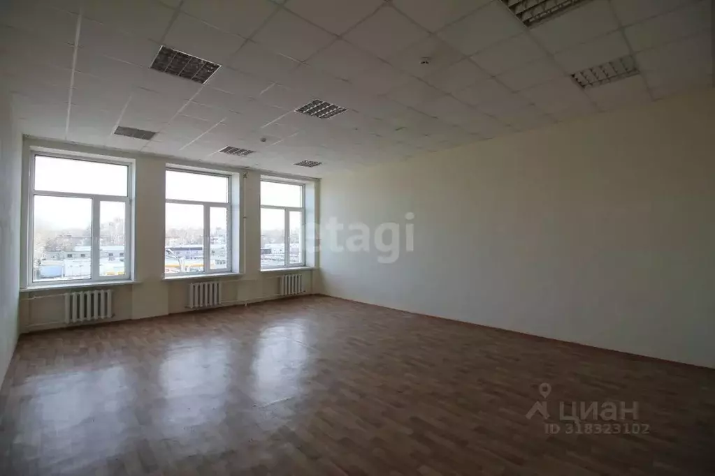 Офис в Ульяновская область, Ульяновск ул. Ефремова, 50 (59 м) - Фото 1