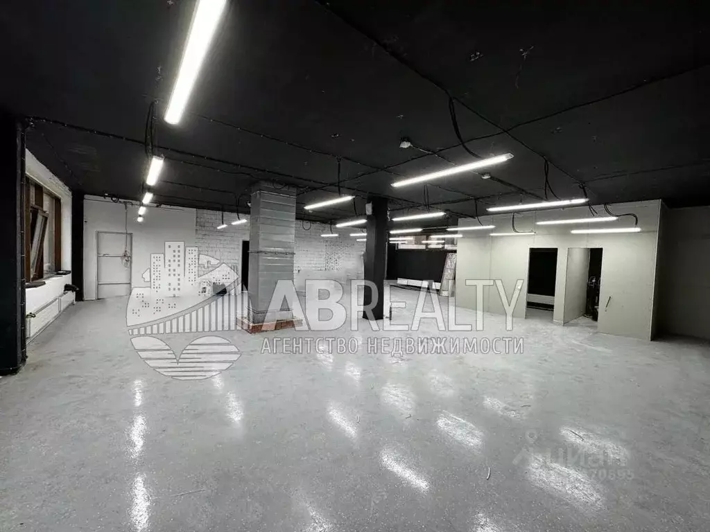 Помещение свободного назначения в Москва ул. Архитектора Власова, 6 ... - Фото 0