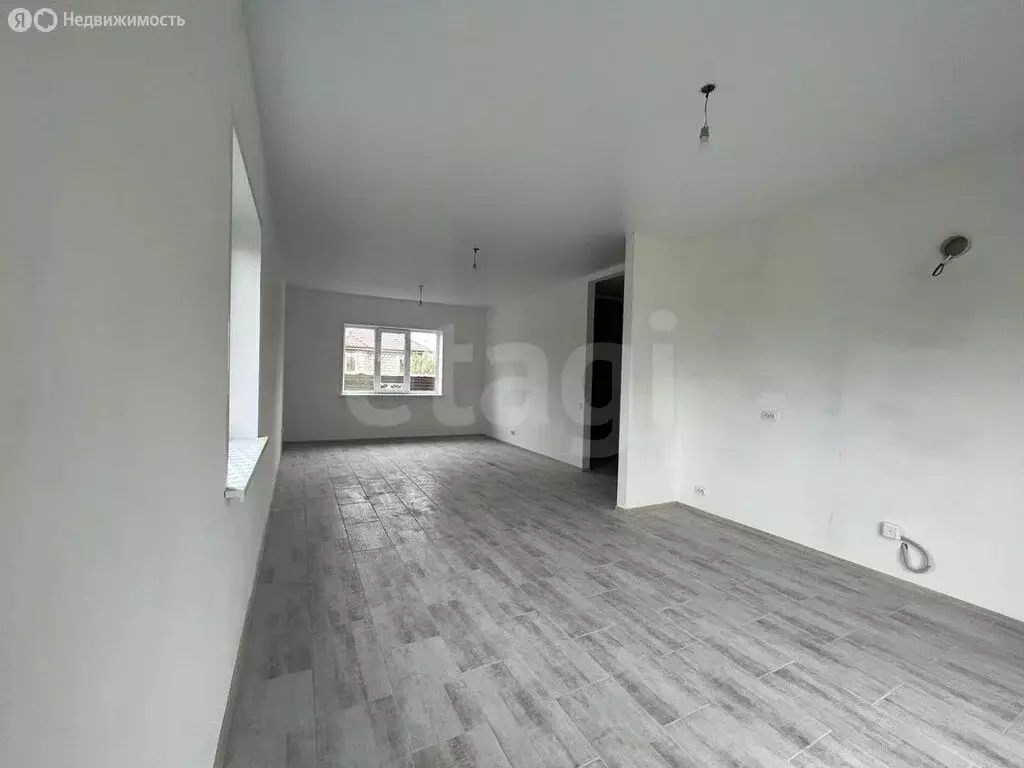 Дом в село Берёзово, Садовая улица (192 м) - Фото 2