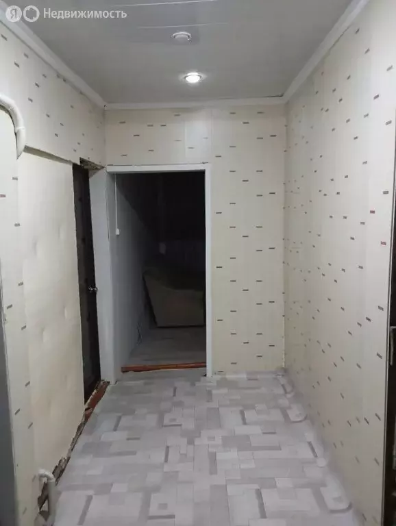 Дом в Кызыл, Холмистая улица (110.4 м) - Фото 1