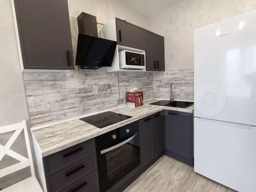 2-к. квартира, 40 м, 2/20 эт. - Фото 0