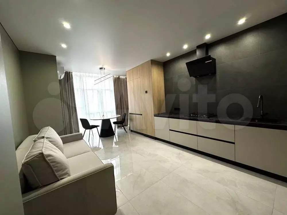3-к. квартира, 100 м, 4/4 эт. - Фото 1