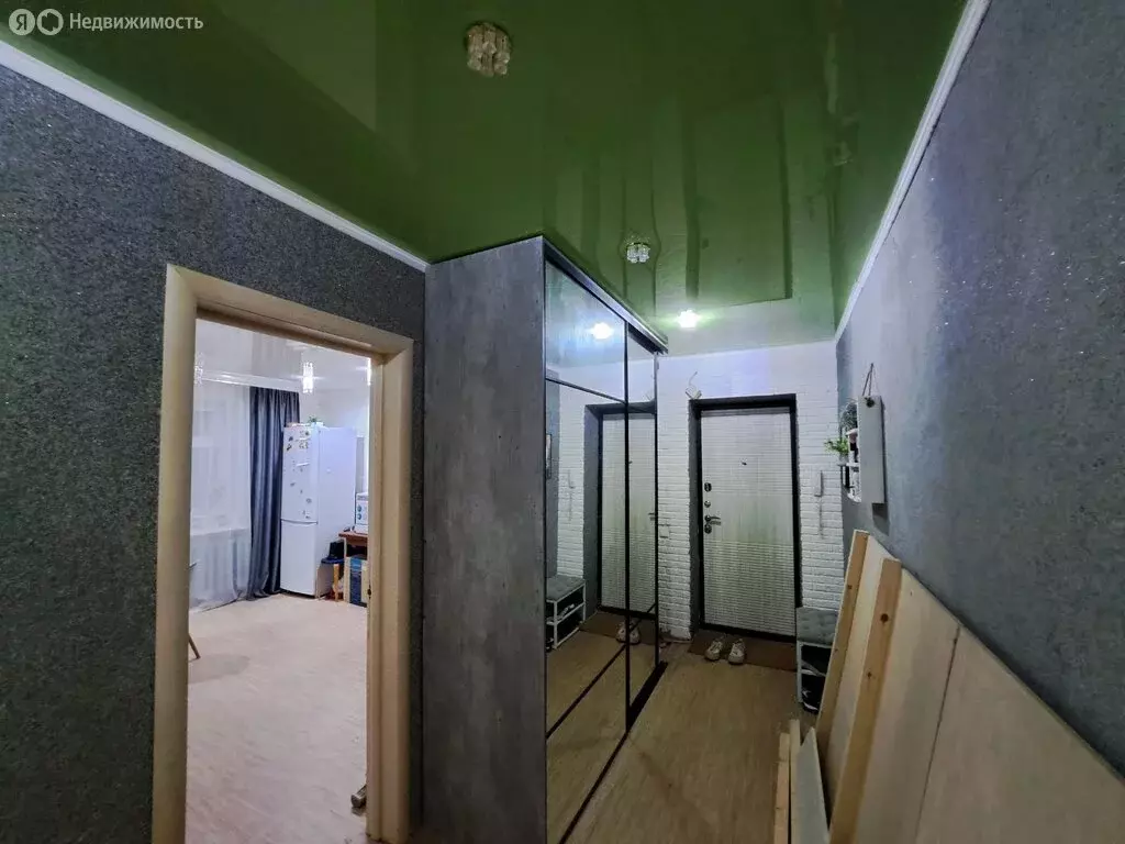 2-комнатная квартира: Кумертау, улица Горького, 15 (62.4 м) - Фото 0