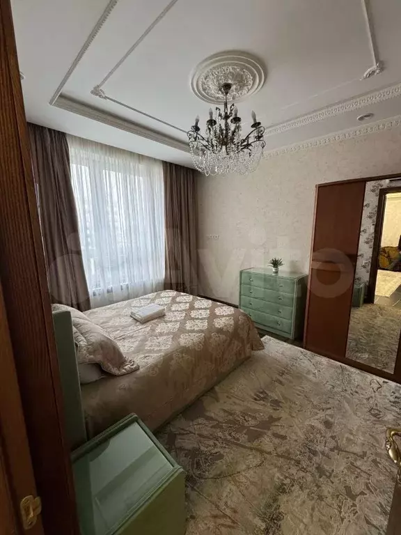 3-к. квартира, 98 м, 11/12 эт. - Фото 1