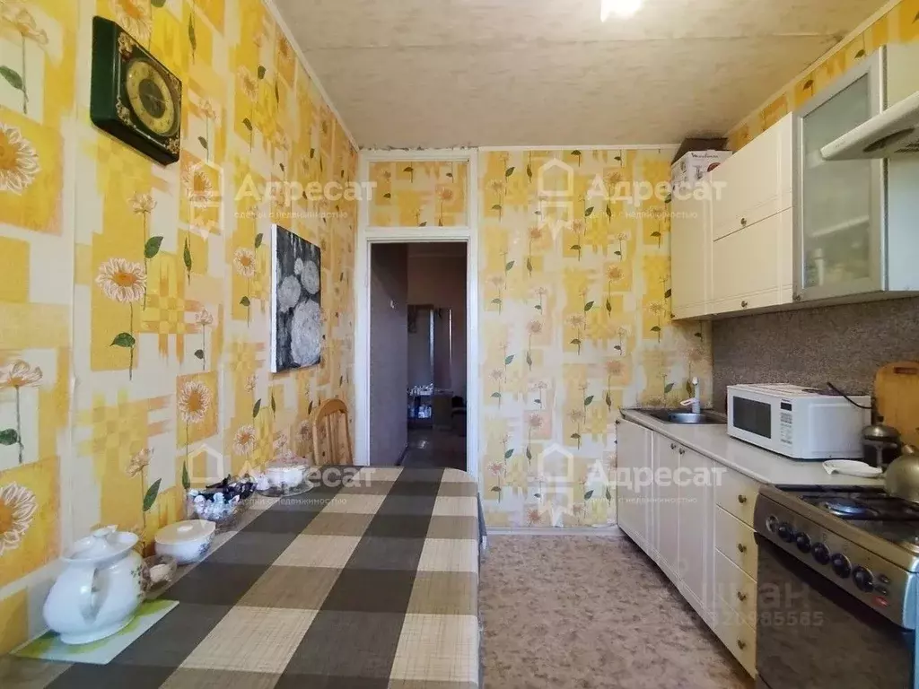 3-к кв. Волгоградская область, Волгоград бул. 30-летия Победы, 29А ... - Фото 1