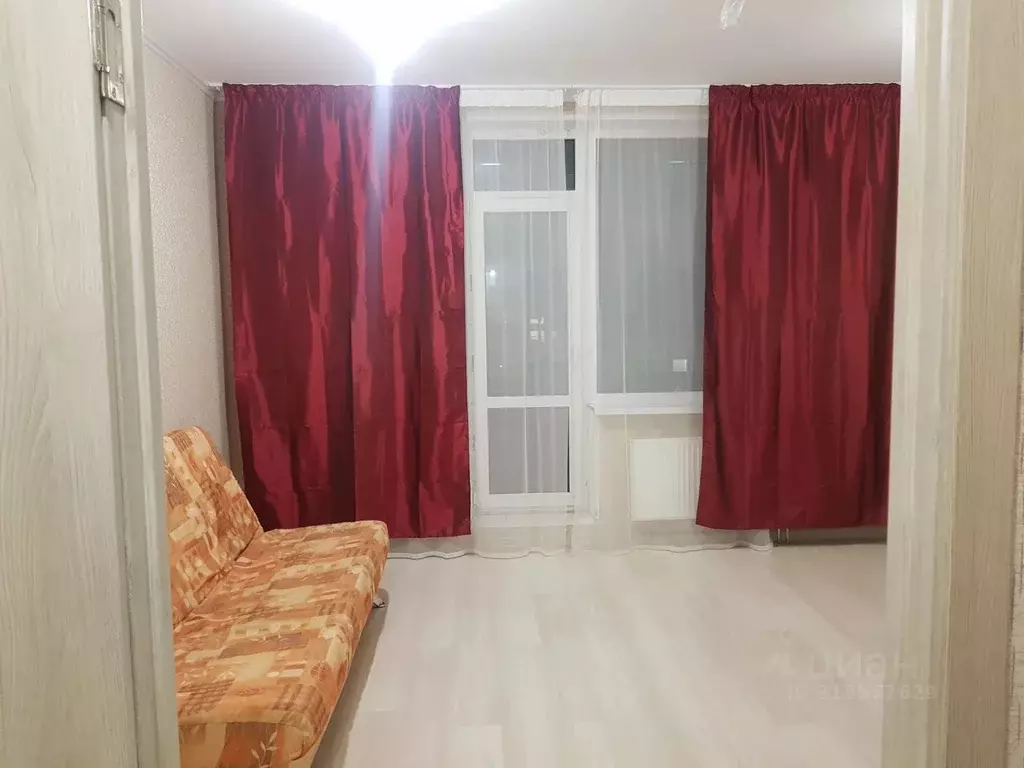 Студия Санкт-Петербург ул. Парфеновская, 9к2 (27.0 м) - Фото 1