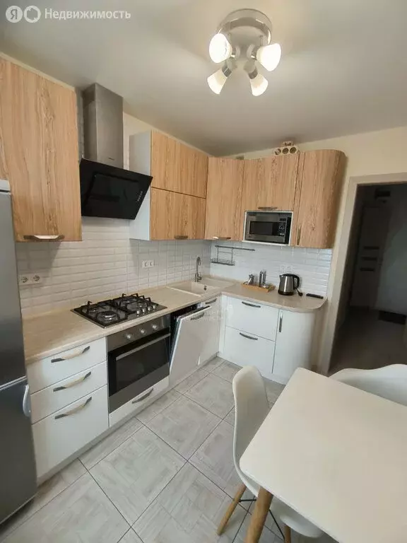 2-комнатная квартира: Казань, улица Маршала Чуйкова, 9 (53.1 м) - Фото 2