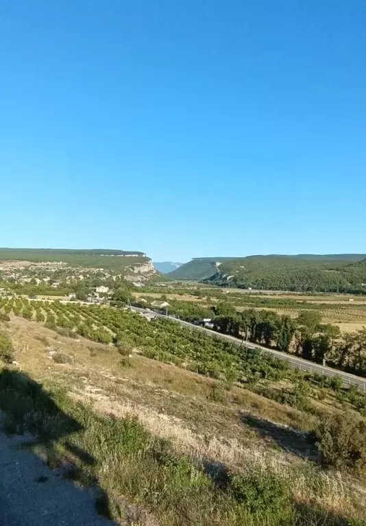 Участок в Крым, Бахчисарайский район, Куйбышево пгт  (100.0 сот.) - Фото 1