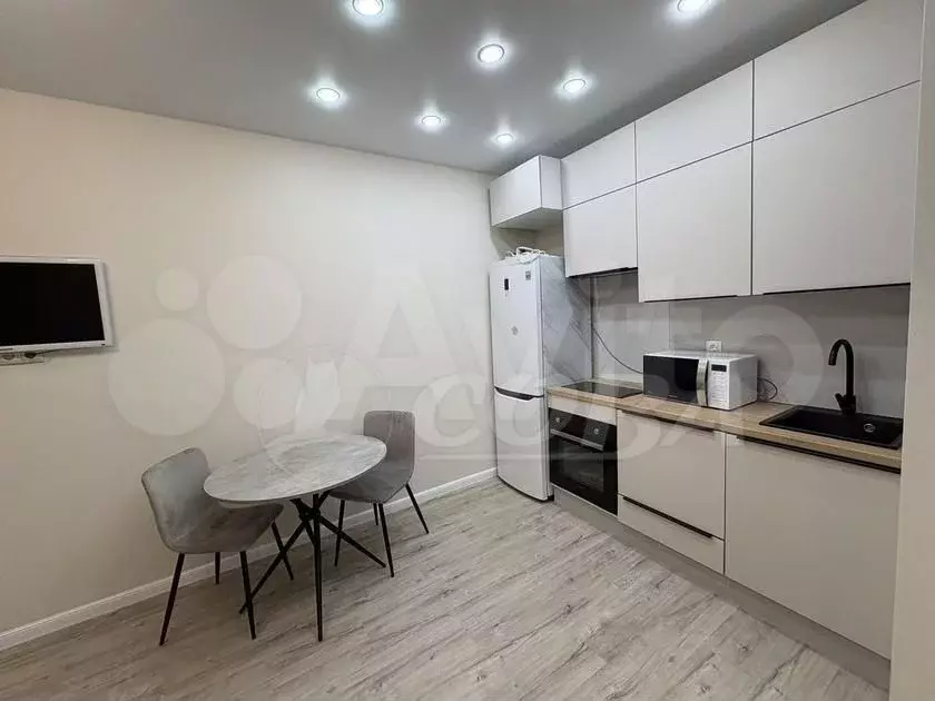 1-к. квартира, 36 м, 13/15 эт. - Фото 1