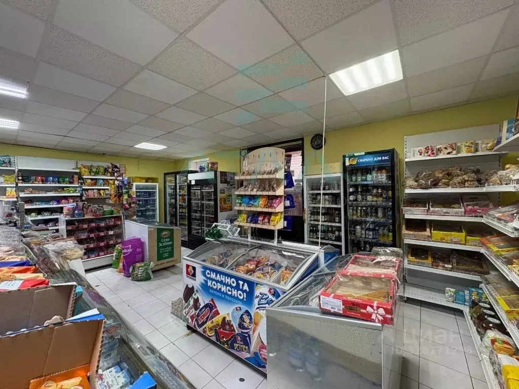 Торговая площадь в Крым, Ялта ул. Сеченова, 12 (89 м) - Фото 1