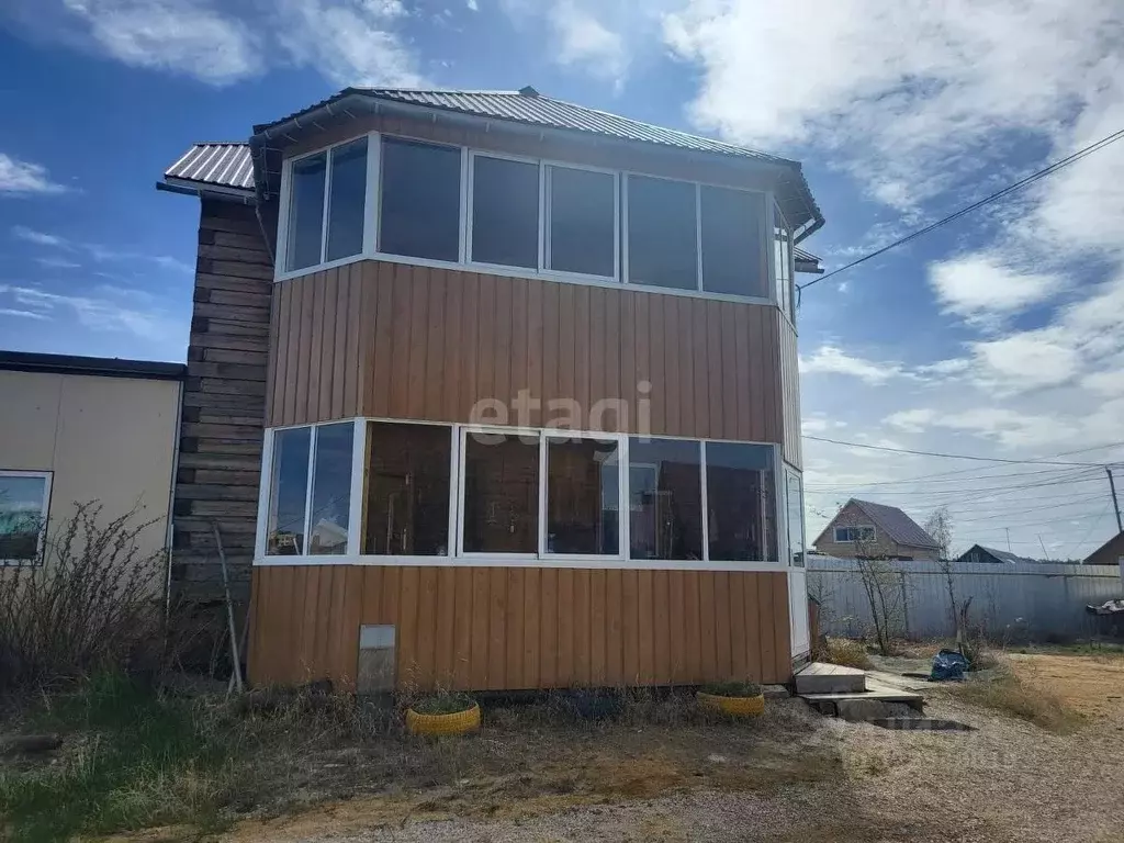 Дом в Саха (Якутия), Якутск ул. Партизана Егорова (148 м) - Фото 1