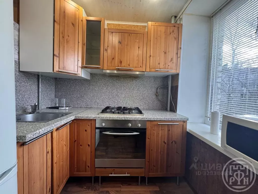 3-к кв. Ленинградская область, Гатчина ул. Григорина, 9 (53.6 м) - Фото 2