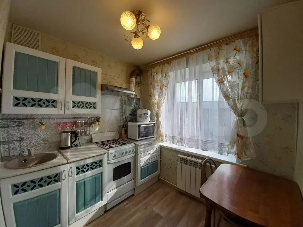 2-к. квартира, 45 м, 5/5 эт. - Фото 0