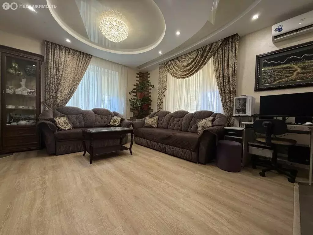 3-комнатная квартира: Ставрополь, улица Рогожникова, 3 (82 м) - Фото 0