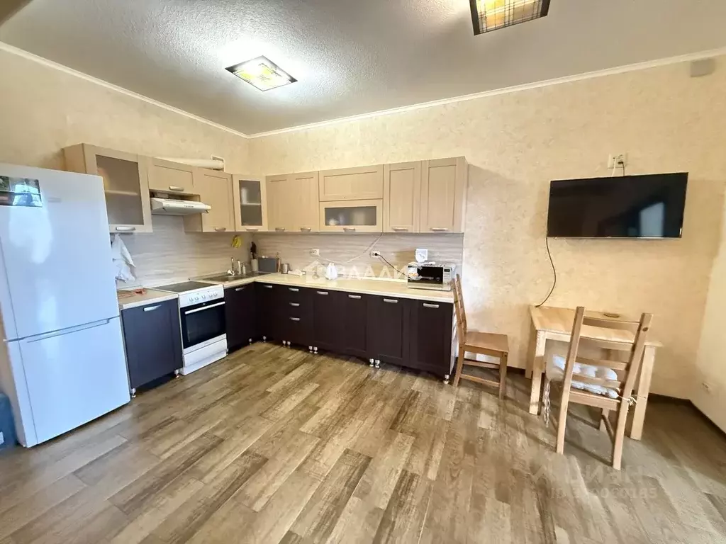 2-к кв. Пензенская область, Пенза ул. Лермонтова, 3к2 (75.8 м) - Фото 1