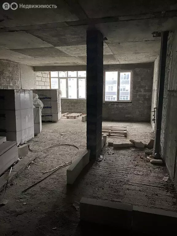 Квартира-студия: Каспийск, Кирпичное шоссе, 31А (60 м) - Фото 1