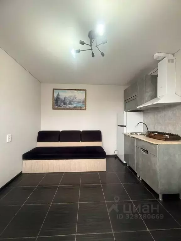 1-к кв. Крым, Симферополь ул. Юсуфа Таирова, 16 (38.0 м) - Фото 1