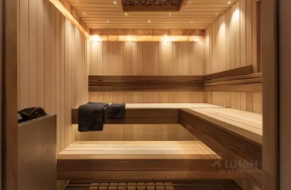 Дом в Калининградская область, Зеленоградск ул. Прусская, 18 (250 м) - Фото 1