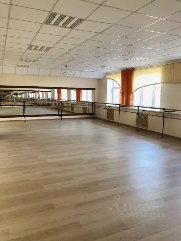 Помещение свободного назначения в Липецкая область, Липецк ул. Лутова, ... - Фото 1