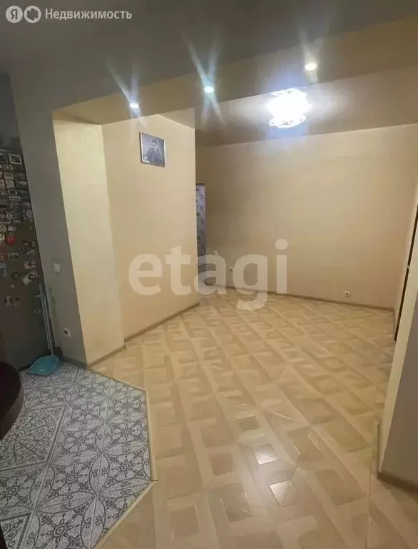 2-комнатная квартира: Томск, улица Розы Люксембург, 81 (69 м) - Фото 2