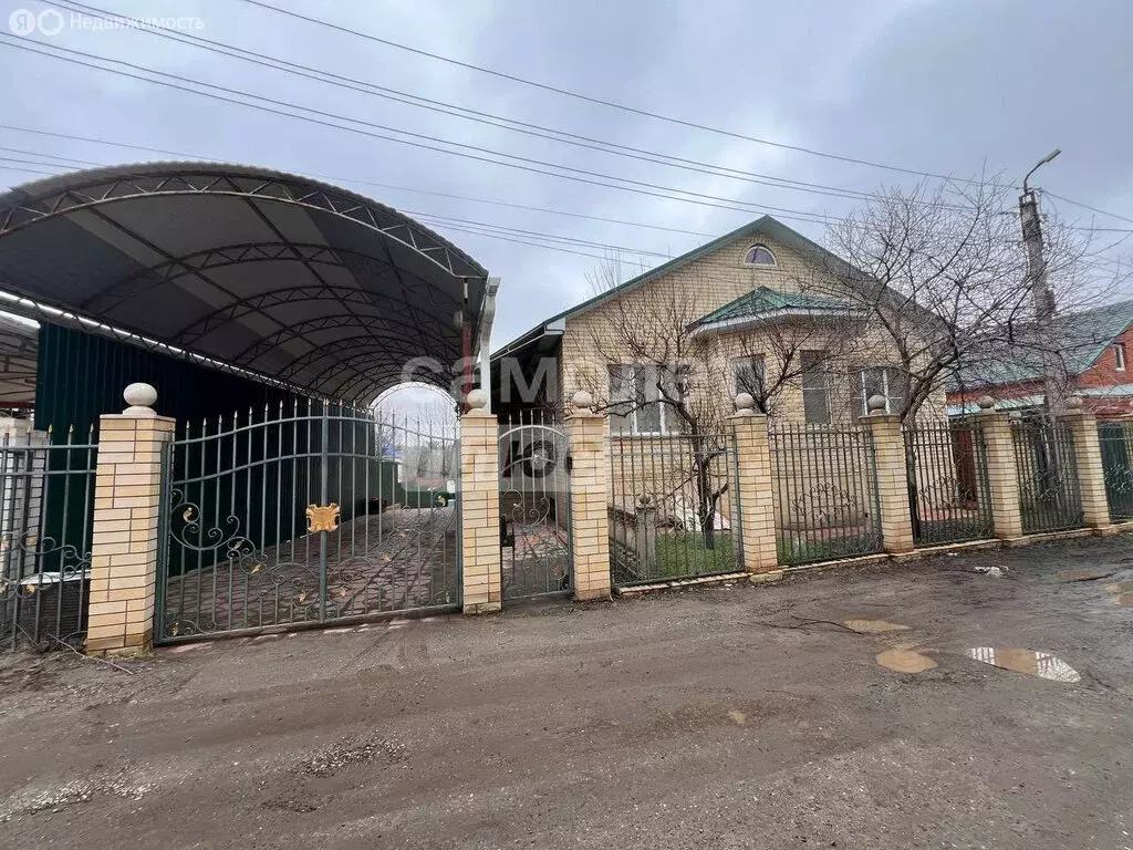 Дом в Элиста, улица Ломоносова, 1 (293 м) - Фото 1