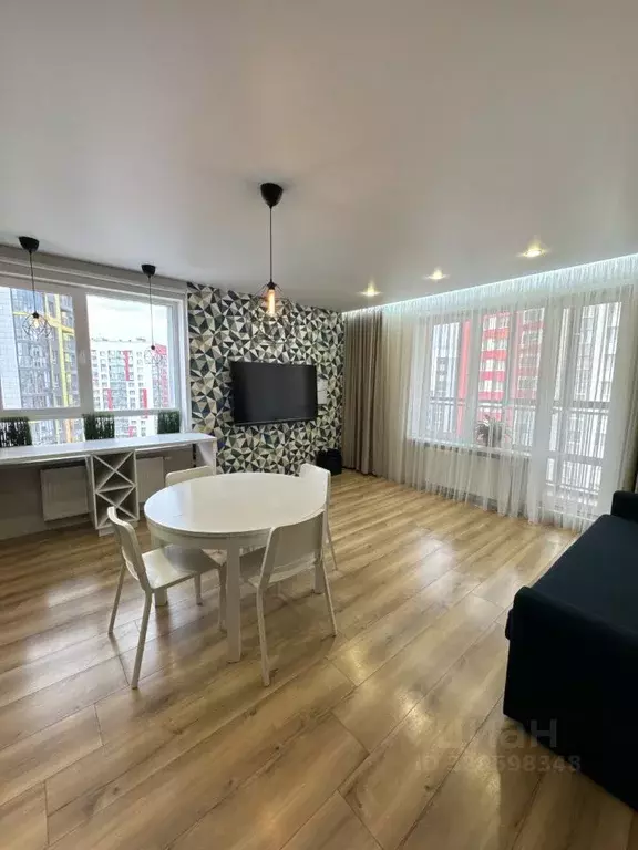 2-к кв. Татарстан, Казань ул. Аметьевская магистраль, 18к3 (74.0 м) - Фото 1