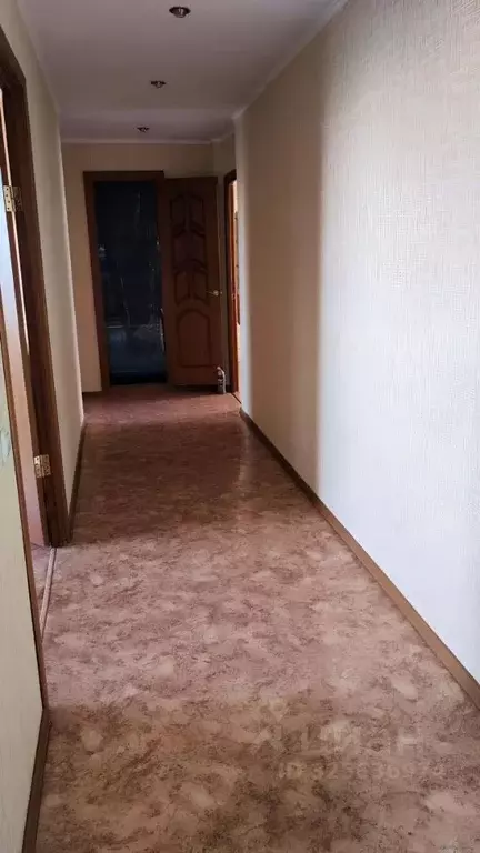 3-к кв. Самарская область, Сызрань ул. Урицкого, 10 (87.0 м) - Фото 2