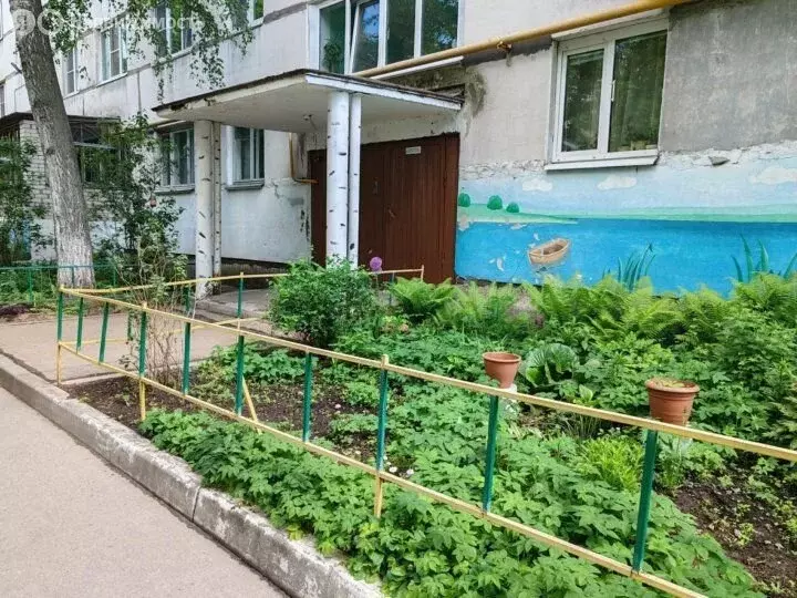 3-комнатная квартира: Вологда, улица Хлюстова, 18 (60.2 м) - Фото 2