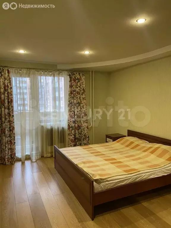 3-комнатная квартира: Санкт-Петербург, проспект Космонавтов, 61к1 ... - Фото 1
