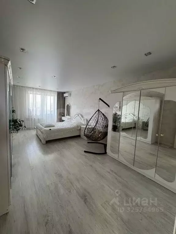 2-к кв. Калужская область, Калуга Академическая ул., 10 (75.8 м) - Фото 1