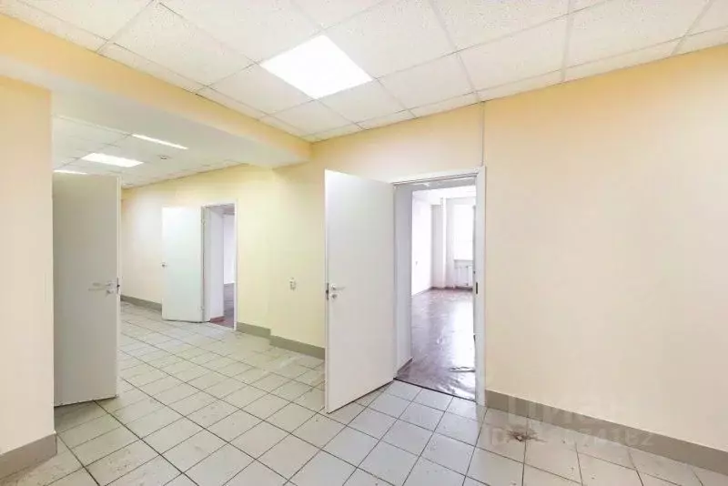 Офис в Санкт-Петербург ул. Комсомола, 1-3Р (19 м) - Фото 1