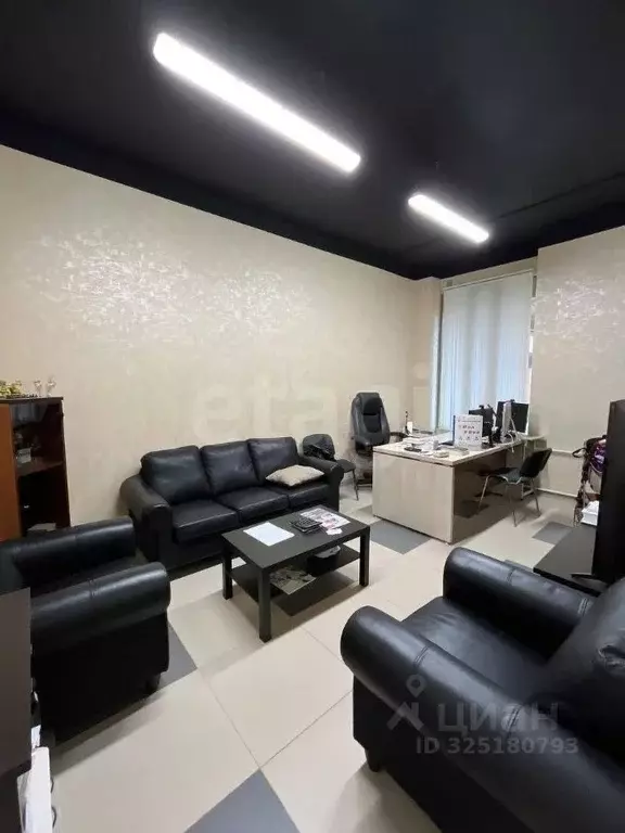 Офис в Московская область, Одинцовский городской округ, Новоивановское ... - Фото 1