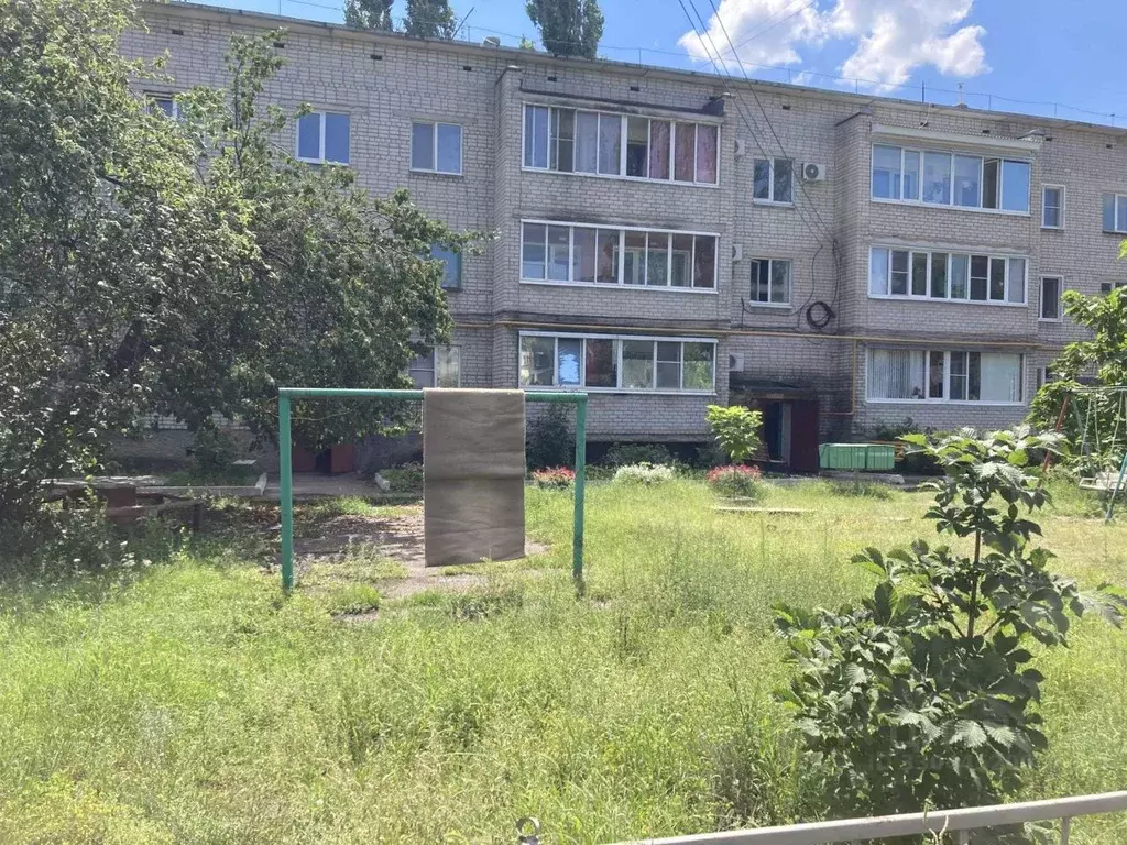3-к кв. Воронежская область, Лиски Индустриальная ул., 7 (64.0 м) - Фото 1