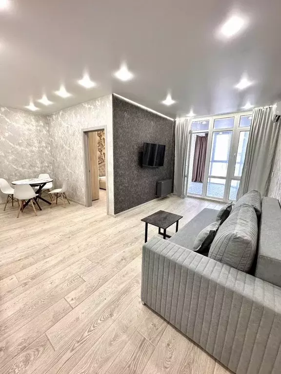 2-к кв. Краснодарский край, Краснодар Любимово мкр, 10/1 (60.0 м) - Фото 0