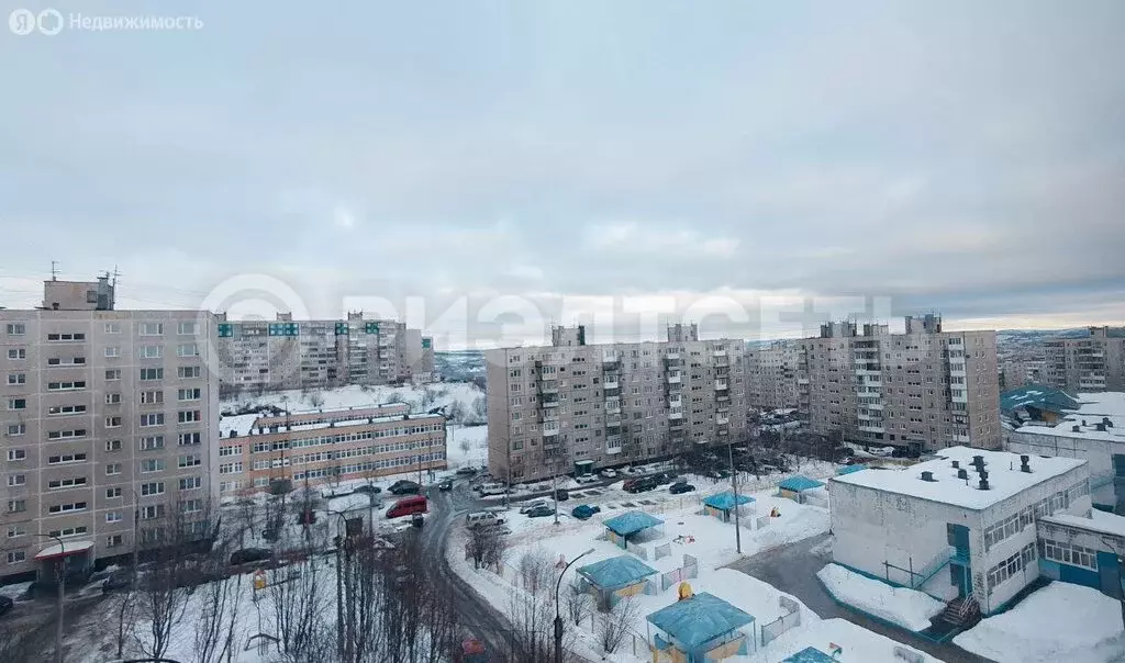 3-комнатная квартира: Мурманск, улица Капитана Орликовой, 28 (71.9 м) - Фото 1