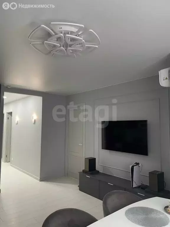 4-комнатная квартира: Кемерово, улица Мичурина, 58 (85 м) - Фото 1