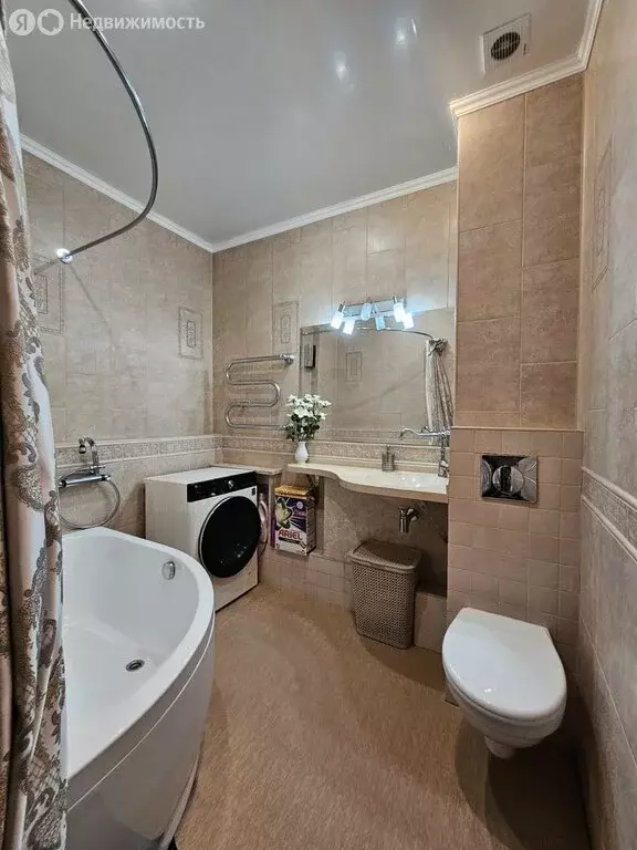 2-комнатная квартира: Чебоксары, улица Гузовского, 13А (77.9 м) - Фото 1