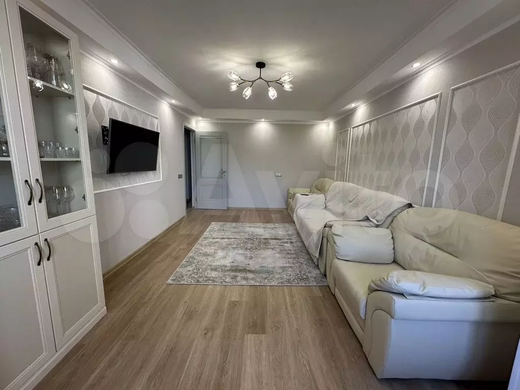 3-к. квартира, 70 м, 6/7 эт. - Фото 1