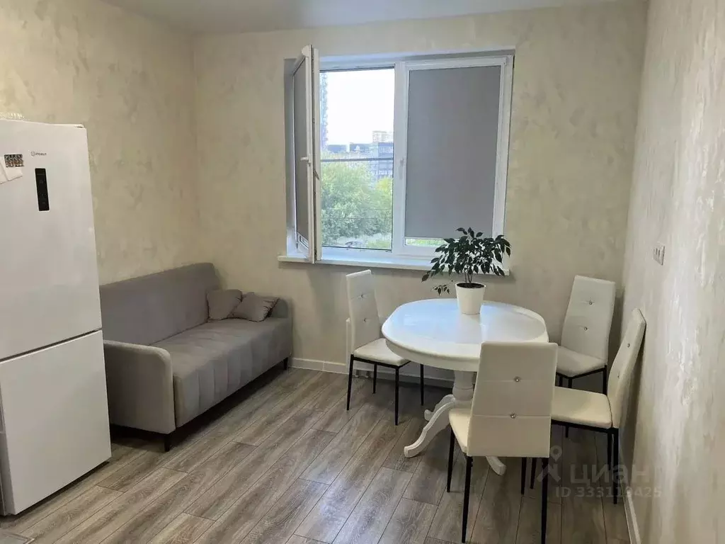 2-к кв. Московская область, Красногорск бул. Павшинский, 38 (48.0 м) - Фото 2
