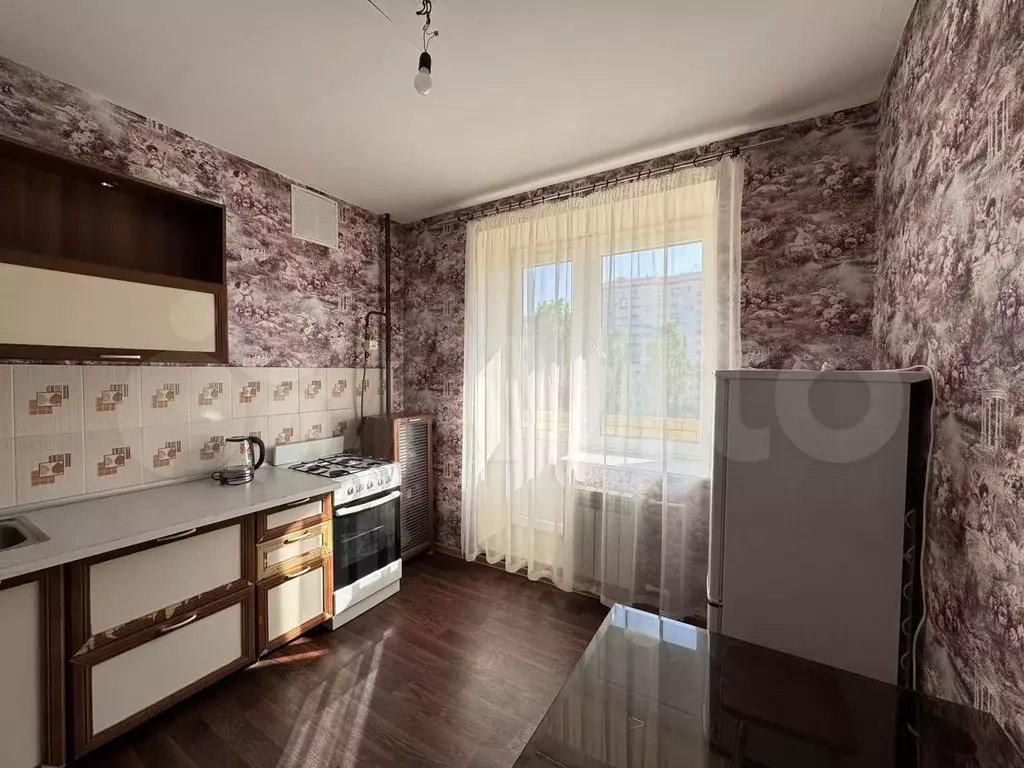 1-к. квартира, 30 м, 8/10 эт. - Фото 0