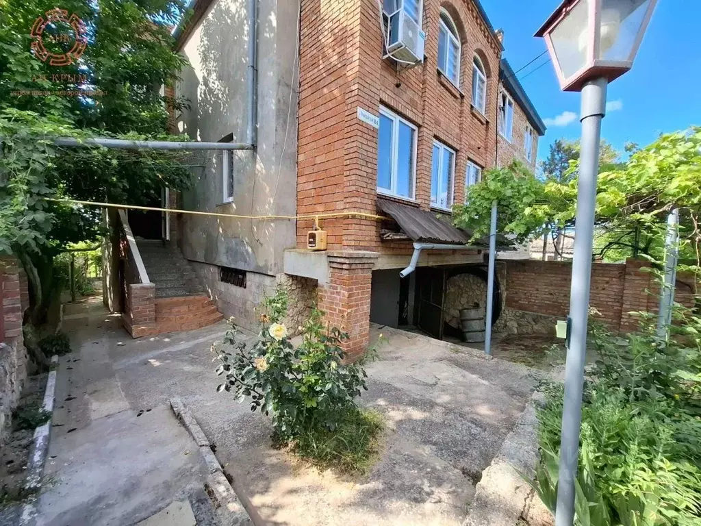 Дом в Крым, Керчь ул. Галины Петровой, 17 (235 м) - Фото 2