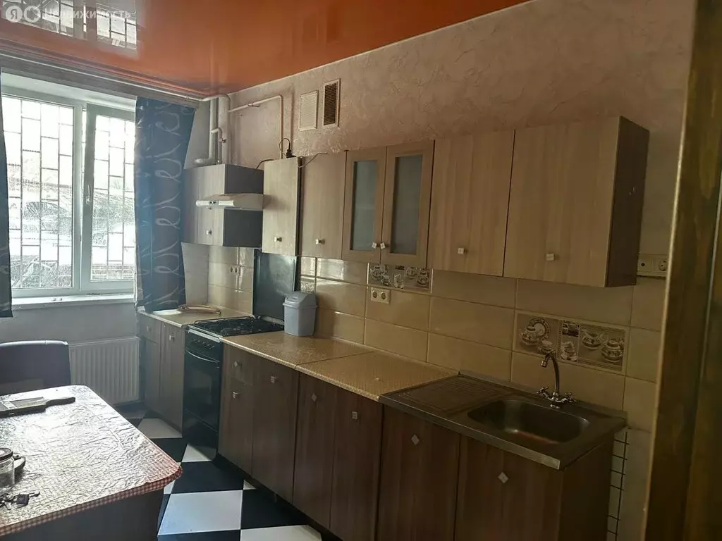 2-комнатная квартира: Симферополь, Камская улица, 5 (60.2 м) - Фото 0