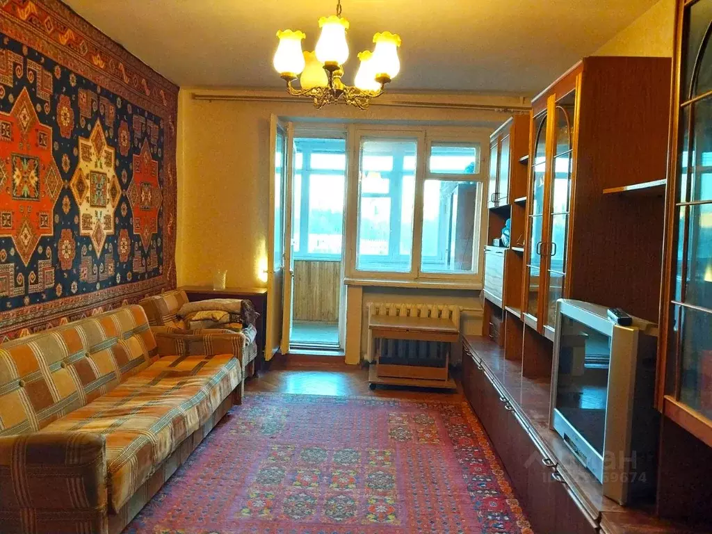 3-к кв. Волгоградская область, Волгоград ул. 50 лет Октября, 17 (65.6 ... - Фото 1