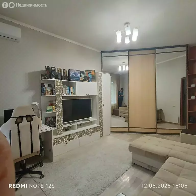 1-комнатная квартира: Магнитогорск, Октябрьская улица, 26 (32 м) - Фото 1