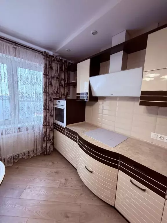 2-к кв. Саратовская область, Саратов ул. Имени Н.Г. Чернышевского, 52Б ... - Фото 2