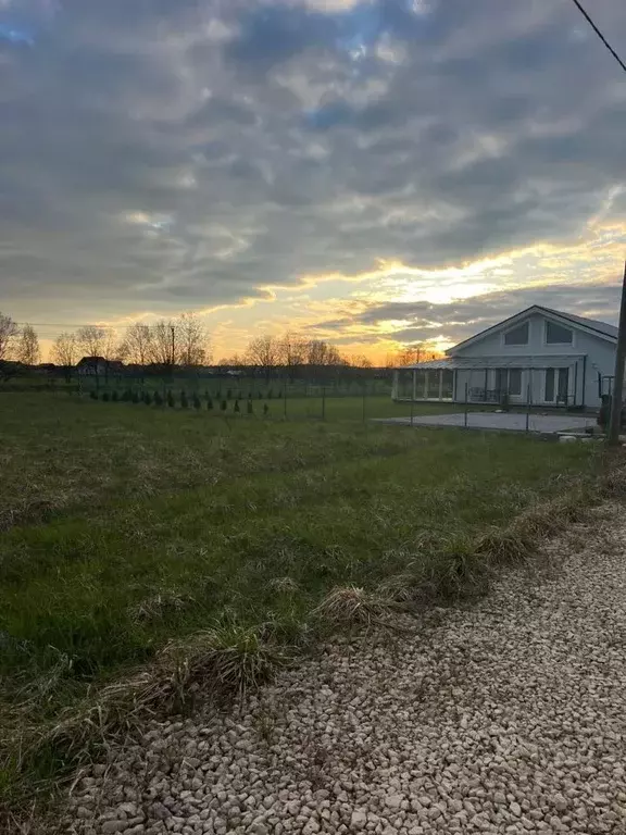 Участок в Ленинградская область, Гатчинский муниципальный округ, д. ... - Фото 2