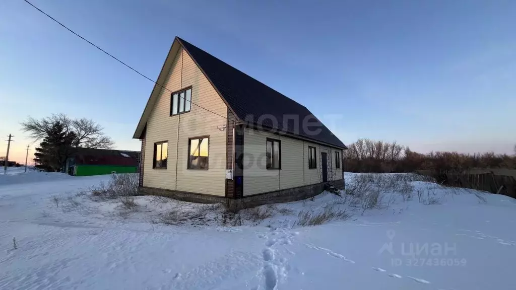 Дом в Оренбургская область, Саракташский район, Черкасский сельсовет, ... - Фото 1
