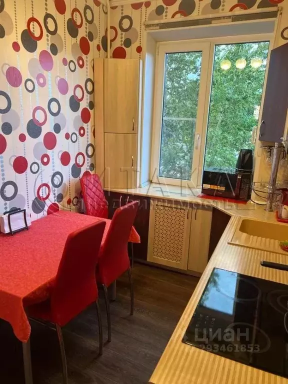 3-к кв. Ленинградская область, Приозерск ул. Ленина, 68 (58.0 м) - Фото 1